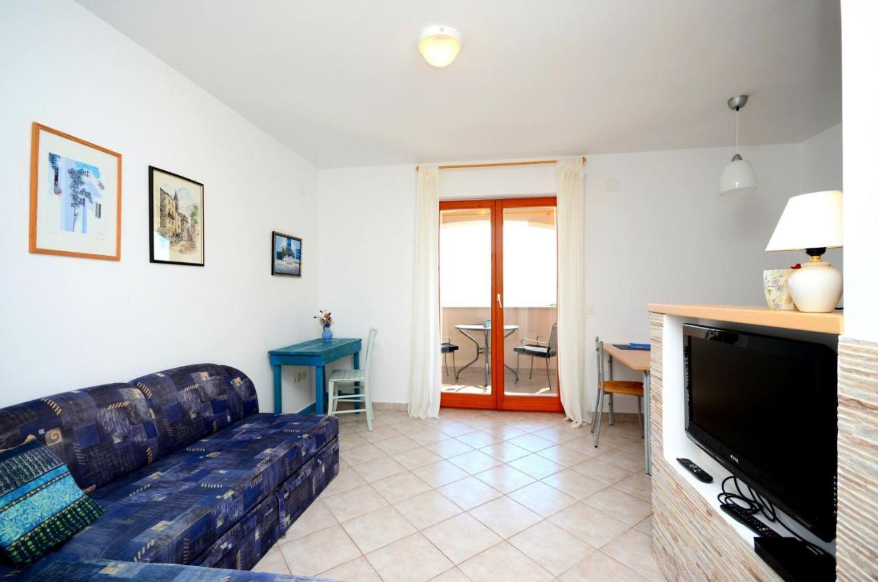 Apartment Andreas 라브니 외부 사진